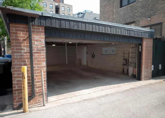 Stone Mansion Sleeps 10-20 Free Tv & Parking Apartamento Chicago